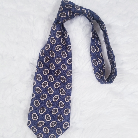 Banana Republic Other - Banana Republic pattern blue silk tie